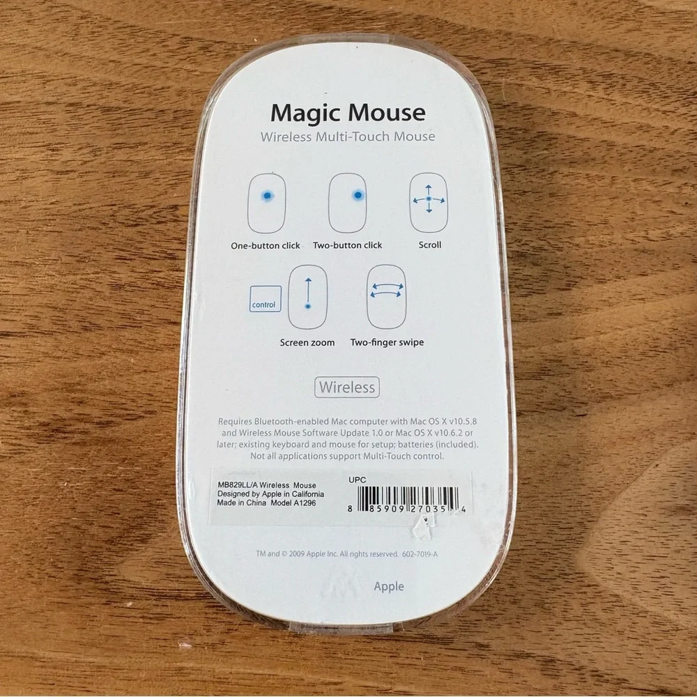 Apple Wireless Touch Magic Mouse in White